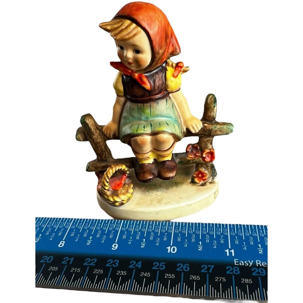 Goebel Hummel Figurine Girl Sitting On Fence #112/3/0 1938 Vintage Germany